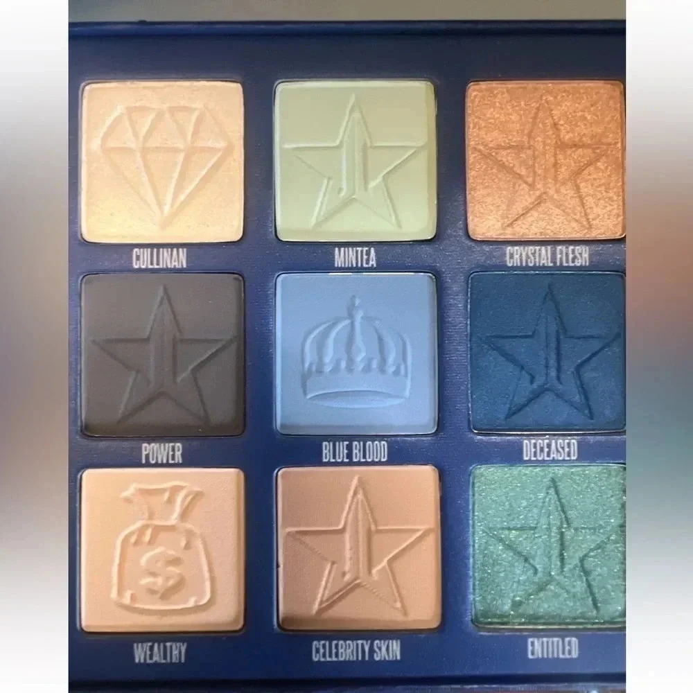 JEFFREE STAR COSMETICS Blue Blood NIB Eyeshadow Palette 18 Shades Designer - Picture 5 of 6